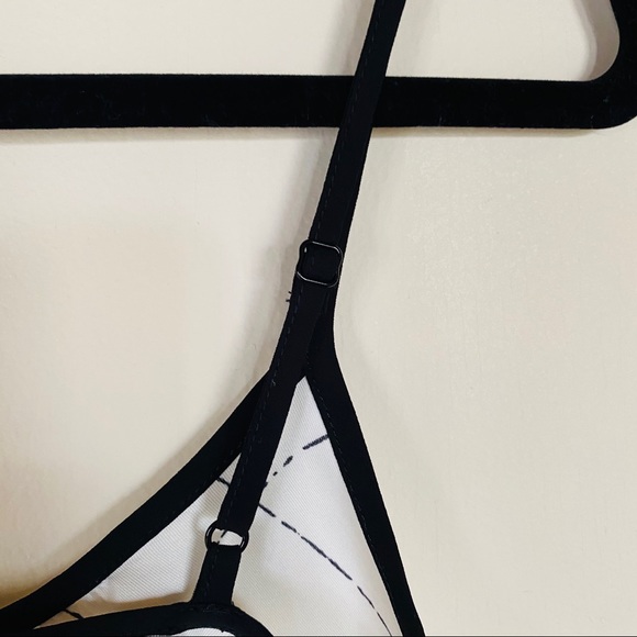 B&W Tank - Picture 4 of 7